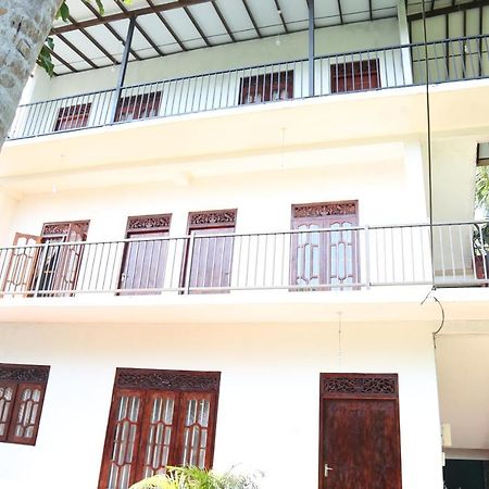 Sumudu Villa Hikkaduwa Extérieur photo